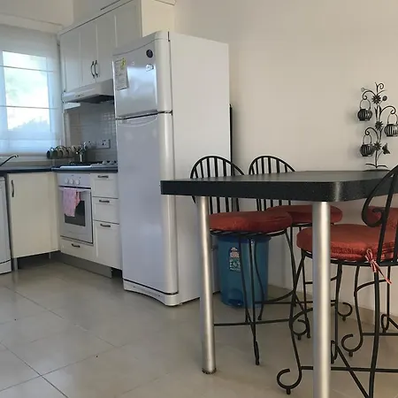Sea Vistas Duplex * Kirenia